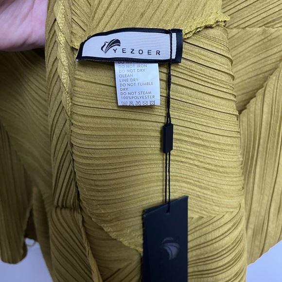 Yezoer Chic Olive Green Textured Dress

OS - dimensions included in pictures - Picture 2 of 5